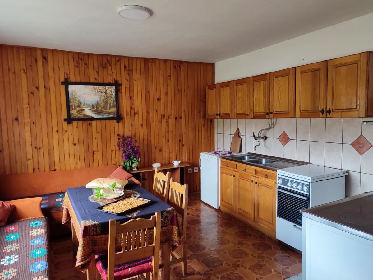 Cemerno Cottage Gacko 외부 사진