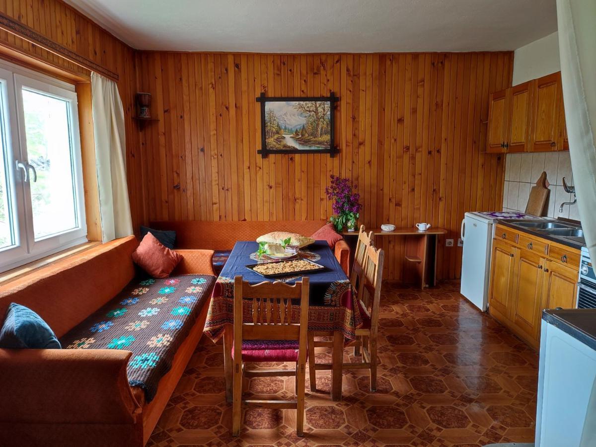 Cemerno Cottage Gacko 외부 사진